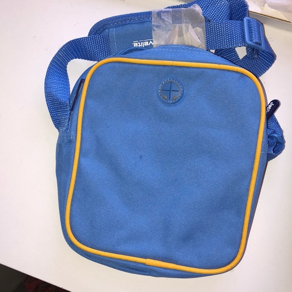 NEW KIDS BAG - Picture 2 of 3